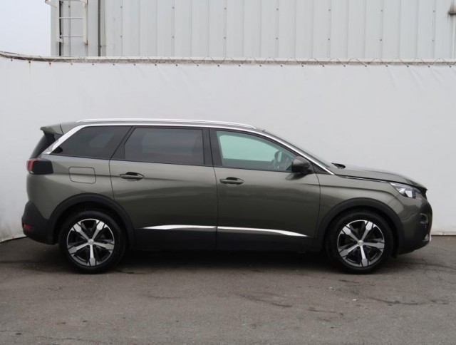 Peugeot 5008  PureTech 130 