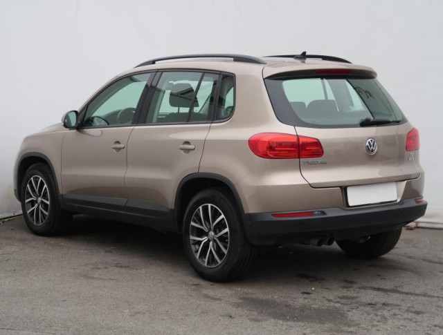 Volkswagen Tiguan  2.0 TDI 