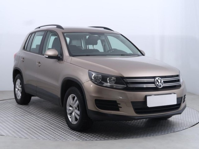 Volkswagen Tiguan  2.0 TDI 