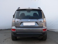 Mitsubishi Outlander  2.2 DI-D 