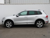 Volkswagen Touareg  3.0 TDI R-Line