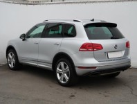 Volkswagen Touareg  3.0 TDI R-Line