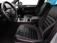 Volkswagen Touareg  3.0 TDI R-Line