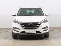 Hyundai Tucson  1.7 CRDi Trikolor