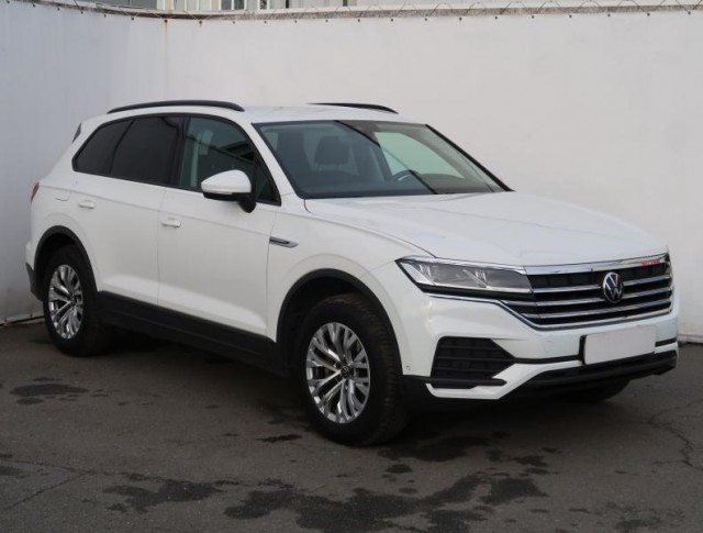 Volkswagen Touareg  3.0 TDI 