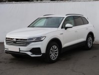 Volkswagen Touareg  3.0 TDI 