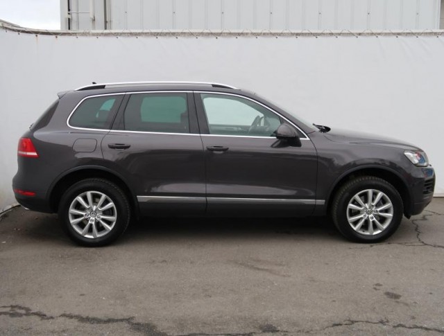 Volkswagen Touareg  3.0 TDI 