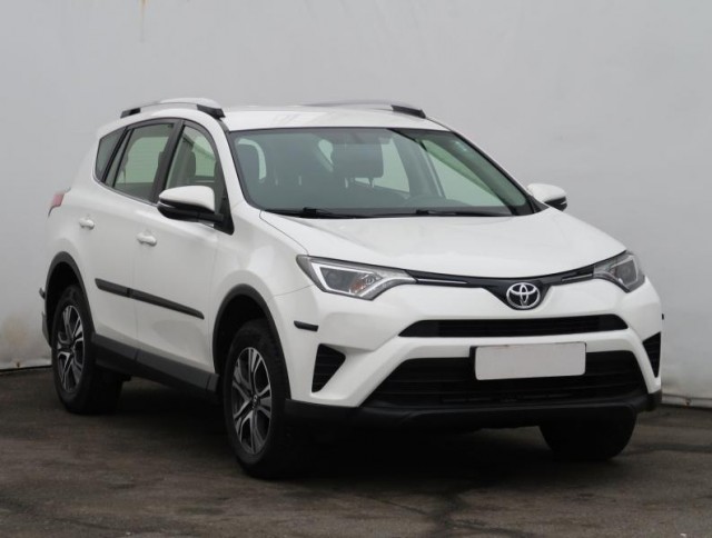 Toyota RAV 4  2.0 VVT-i 