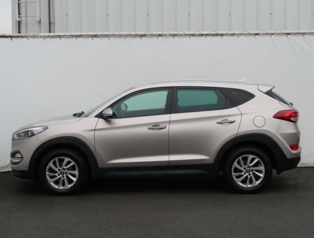 Hyundai Tucson  1.7 CRDi 