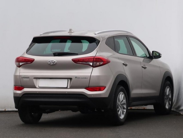 Hyundai Tucson  1.7 CRDi 