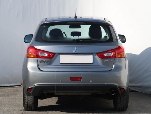 Mitsubishi ASX  1.6 MIVEC 