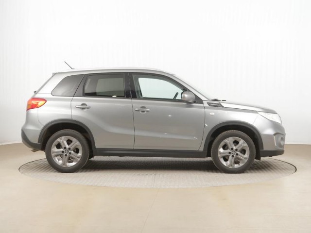 Suzuki Vitara  1.6 VVT 