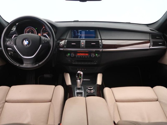 BMW X6  xDrive40d 