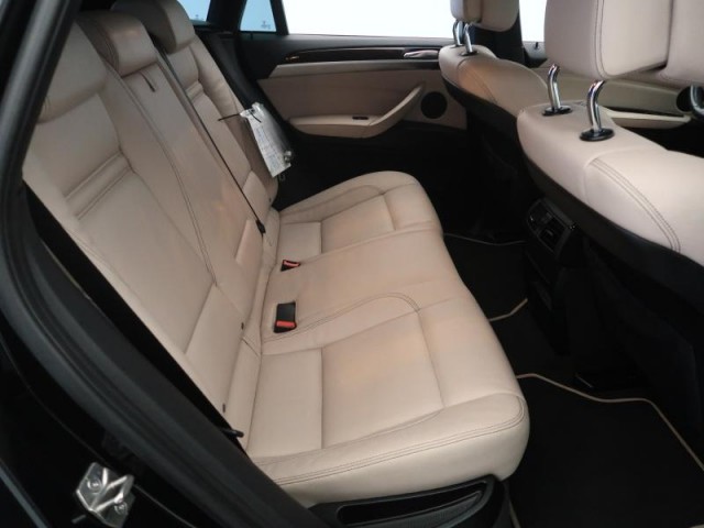 BMW X6  xDrive40d 