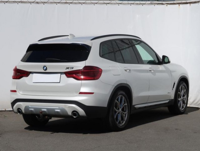 BMW X3  xDrive30d xLine