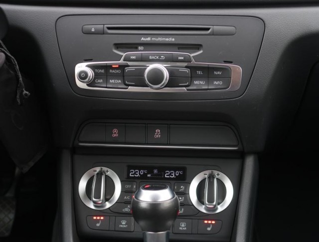 Audi Q3  2.0 TDI 