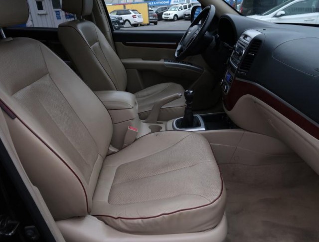 Hyundai Santa Fe  2.2 CRDi 