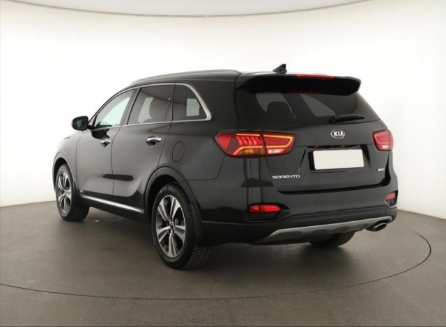 Kia Sorento  2.2 CRDi 