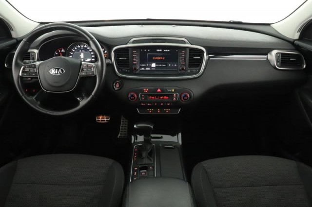Kia Sorento  2.2 CRDi 