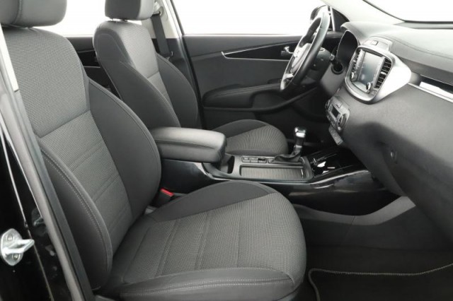 Kia Sorento  2.2 CRDi 