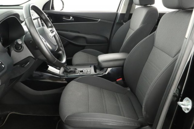 Kia Sorento  2.2 CRDi 