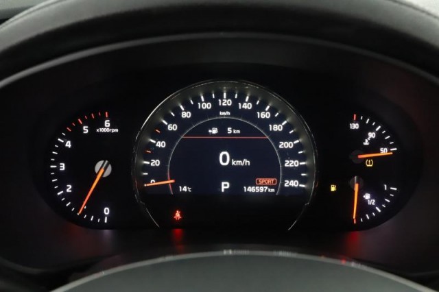 Kia Sorento  2.2 CRDi 