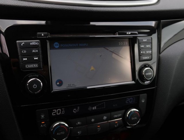 Nissan Qashqai  1.2 DIG-T 