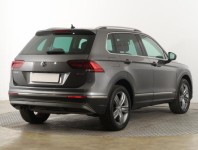 Volkswagen Tiguan  2.0 TDI 