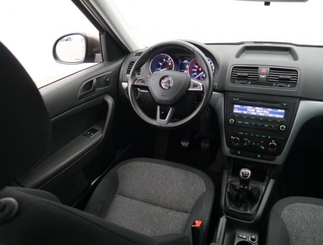 Škoda Yeti  1.2 TSI Active