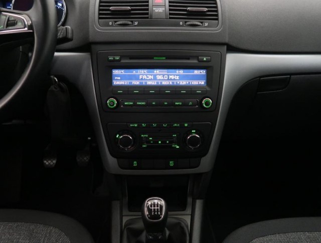 Škoda Yeti  1.2 TSI Active