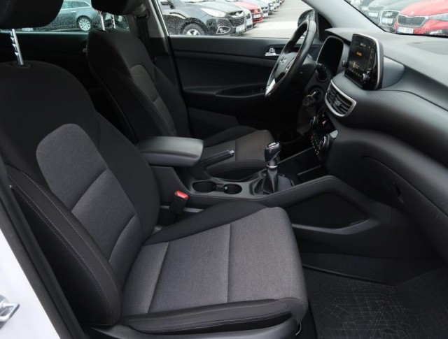 Hyundai Tucson  1.6 CRDi Trikolor