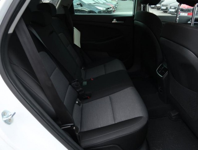 Hyundai Tucson  1.6 CRDi Trikolor