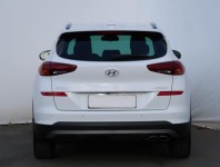 Hyundai Tucson  1.6 CRDi Trikolor