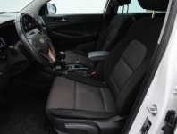 Hyundai Tucson  1.6 CRDi Trikolor