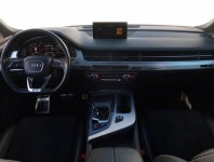 Audi Q7  3.0 TDI S-Line