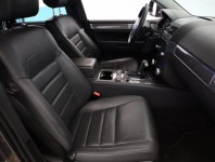 Volkswagen Touareg  3.0 TDI 