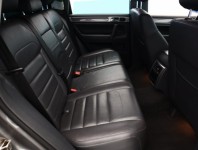 Volkswagen Touareg  3.0 TDI 