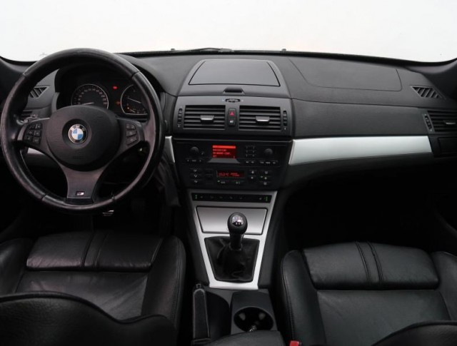 BMW X3  2.0d M Paket