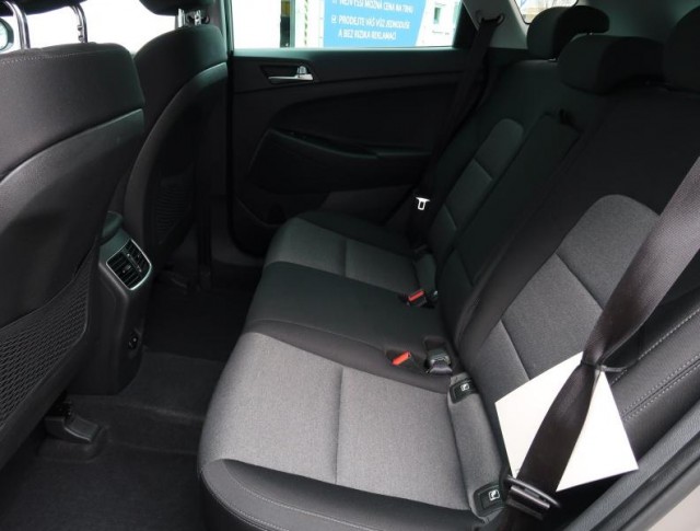 Hyundai Tucson  1.6 CRDi 