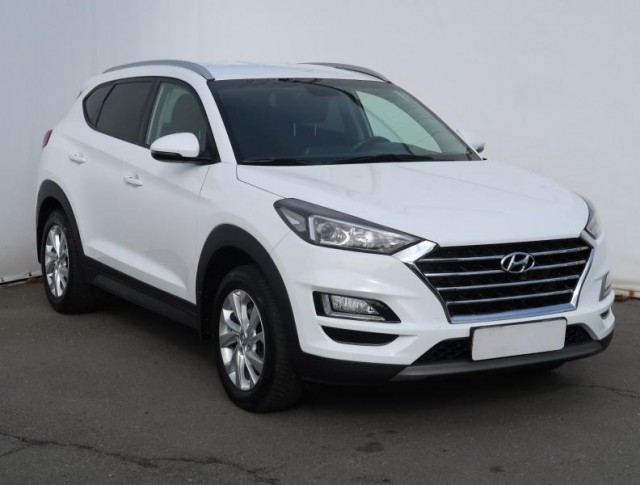 Hyundai Tucson  1.6 CRDi Trikolor