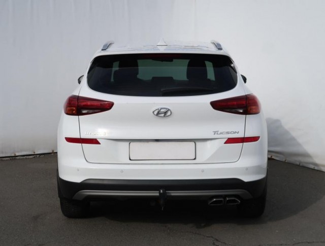 Hyundai Tucson  1.6 CRDi Trikolor