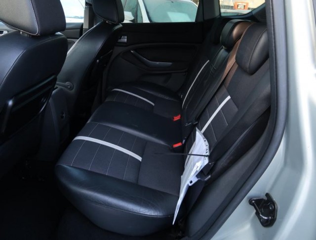 Ford Kuga  2.0 TDCi Titanium