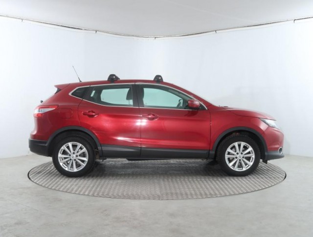 Nissan Qashqai  1.2 DIG-T 