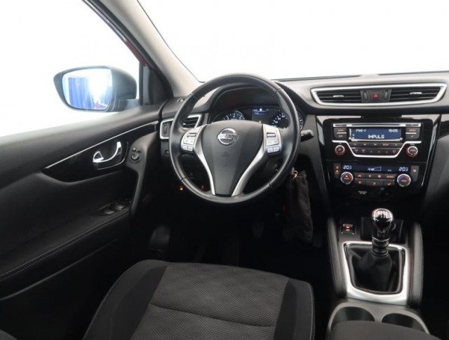 Nissan Qashqai  1.2 DIG-T 