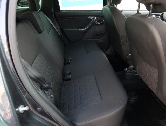 Dacia Duster  1.6 16V 