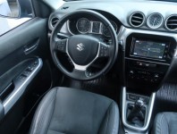 Suzuki Vitara  1.6 VVT Elegance