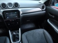 Suzuki Vitara  1.6 VVT Elegance