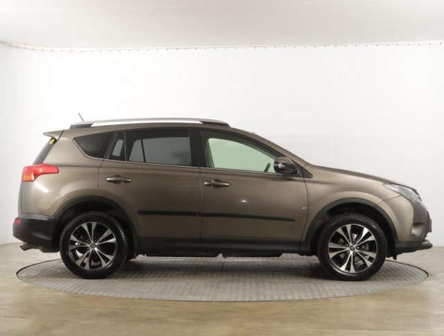Toyota RAV 4  2.0 VVT-i Style