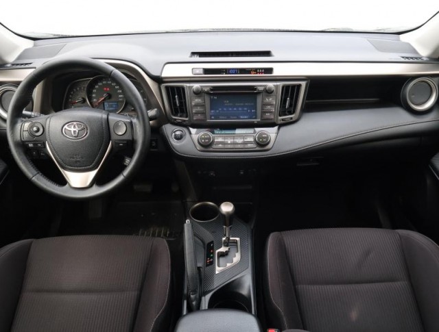 Toyota RAV 4  2.0 VVT-i Style