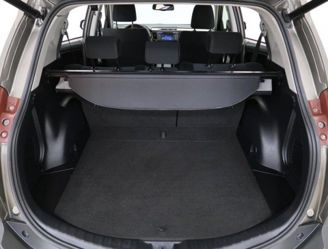 Toyota RAV 4  2.0 VVT-i Style